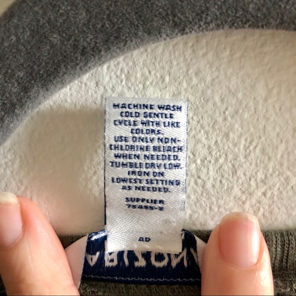 NWT Arizona Long Sleeve Henley Shirt Size Medium - Picture 4 of 7